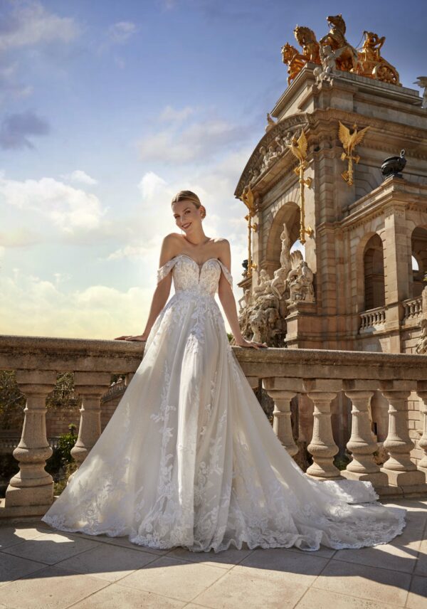 ROBE PRINCESSE PAILLETTE