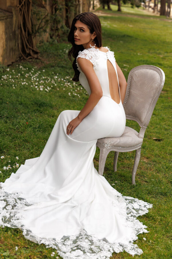 HAILEY – Image 4