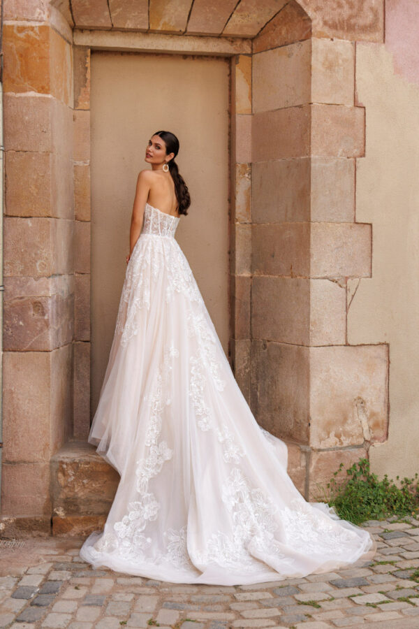 LOUVRE- Robe de mariée CHERBOURG